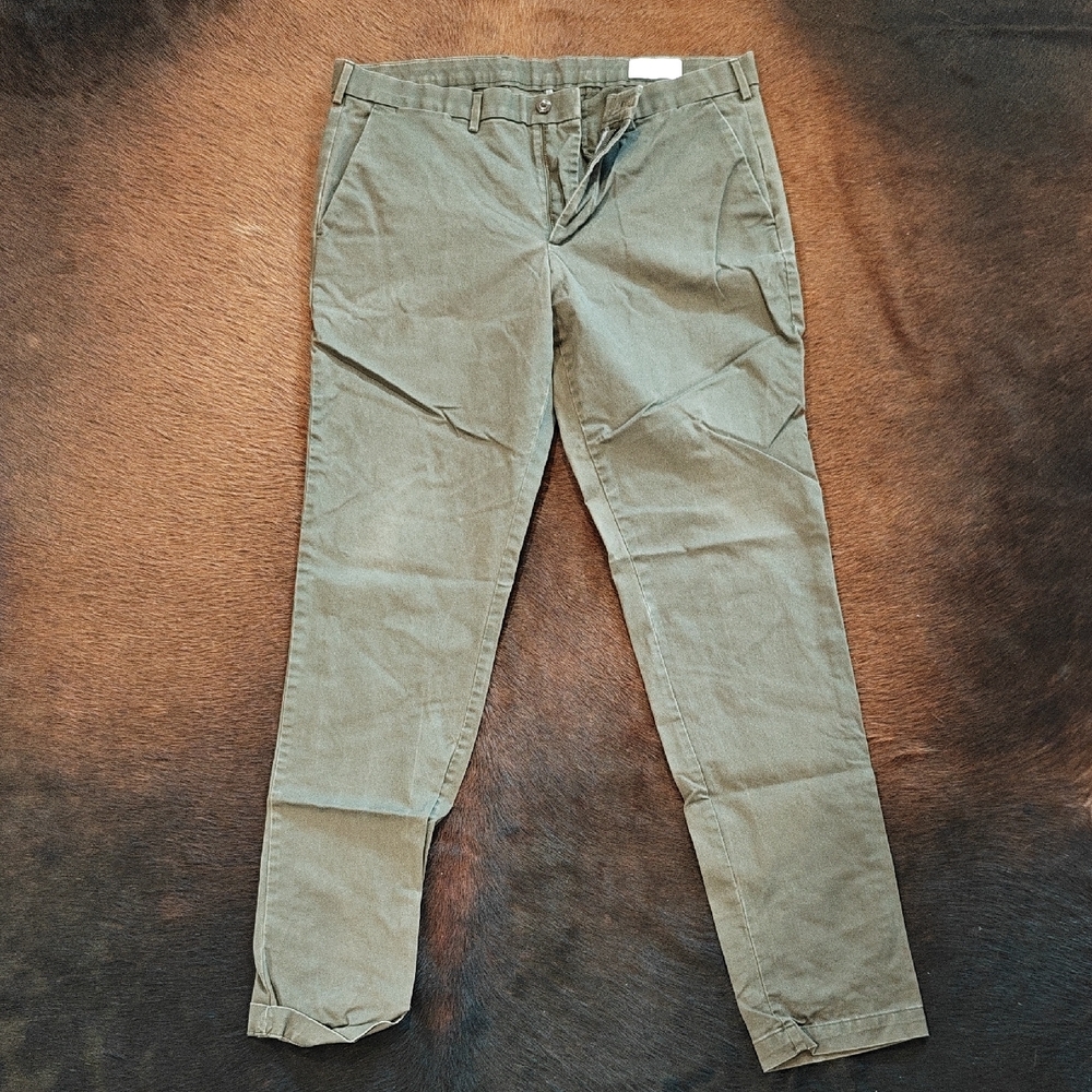 GAP Men's Khaki Chinos Slim Tall